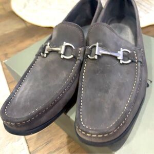 Salvatore Ferragamo
Men's Foster Suede Gancini Bit Loafers
